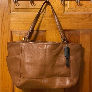 GUC Coach tote